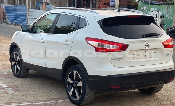 Acheter Occasion Voiture Nissan Qashqai Blanc à Dakar, Dakar Acheter Occasion Voiture Nissan Qashqai Blanc à Dakar, Dakar