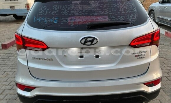 Acheter Occasion Voiture Hyundai Santa Fe Gris à Dakar, Dakar Acheter Occasion Voiture Hyundai Santa Fe Gris à Dakar, Dakar