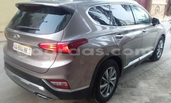 Acheter Occasion Voiture Hyundai Santa Fe Autre à Dakar, Dakar Acheter Occasion Voiture Hyundai Santa Fe Autre à Dakar, Dakar