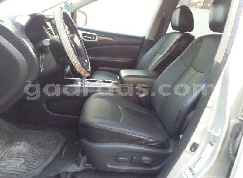 Big with watermark nissan pathfinder dakar dakar 30666