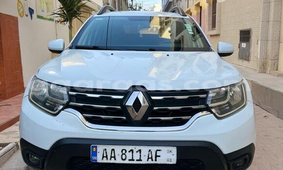 Dieundeu Occasion Renault Duster White Auto in Dakar in Dakar Dieundeu Occasion Renault Duster White Auto in Dakar in Dakar