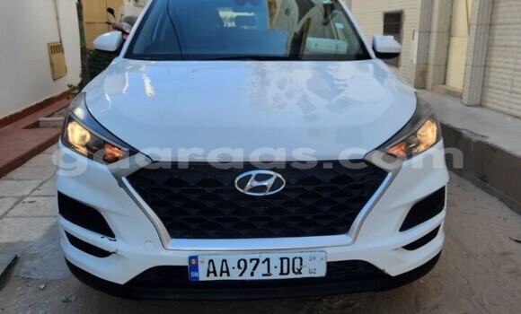 Acheter Occasion Voiture Hyundai Tucson Blanc à Dakar, Dakar Acheter Occasion Voiture Hyundai Tucson Blanc à Dakar, Dakar