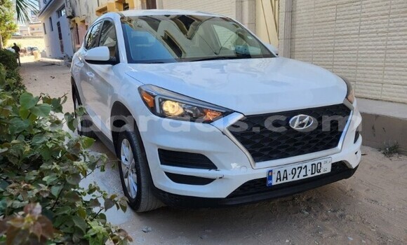Acheter Occasion Voiture Hyundai Tucson Blanc à Dakar, Dakar Acheter Occasion Voiture Hyundai Tucson Blanc à Dakar, Dakar