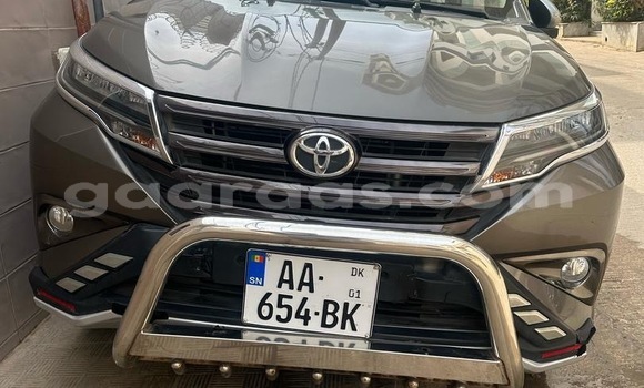 Acheter Occasion Voiture Toyota Rush Gris à Dakar, Dakar
