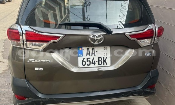 Dieundeu Occasion Toyota Rush Silver Auto in Dakar in Dakar Dieundeu Occasion Toyota Rush Silver Auto in Dakar in Dakar