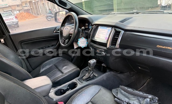 Dieundeu Occasion Ford Ranger Silver Auto in Dakar in Dakar Dieundeu Occasion Ford Ranger Silver Auto in Dakar in Dakar