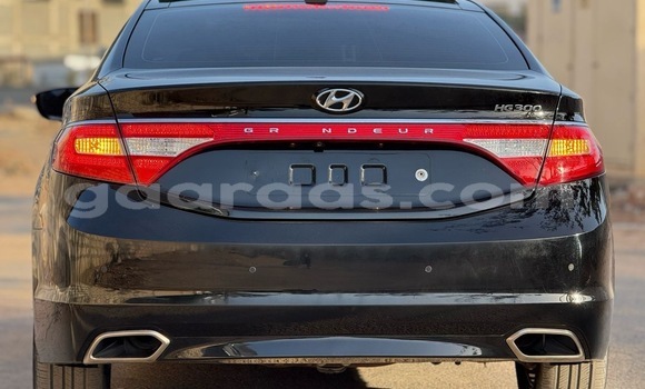 Dieundeu Occasion Hyundai Grandeur Black Auto in Dakar in Dakar Dieundeu Occasion Hyundai Grandeur Black Auto in Dakar in Dakar