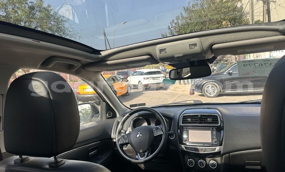 Dieundeu Occasion Mitsubishi Outlander White Auto in Dakar in Dakar Dieundeu Occasion Mitsubishi Outlander White Auto in Dakar in Dakar