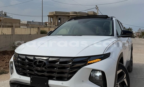 Acheter Occasion Voiture Hyundai Tucson Blanc à Dakar, Dakar Acheter Occasion Voiture Hyundai Tucson Blanc à Dakar, Dakar