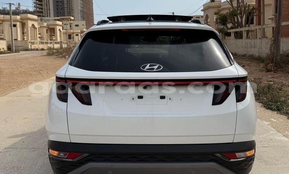 Acheter Occasion Voiture Hyundai Tucson Blanc à Dakar, Dakar Acheter Occasion Voiture Hyundai Tucson Blanc à Dakar, Dakar