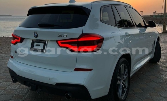 Acheter Occasion Voiture BMW X3 Blanc à Dakar, Dakar Acheter Occasion Voiture BMW X3 Blanc à Dakar, Dakar