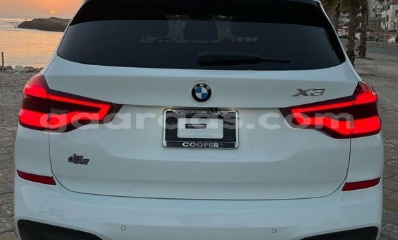 Acheter Occasion Voiture BMW X3 Blanc à Dakar, Dakar Acheter Occasion Voiture BMW X3 Blanc à Dakar, Dakar