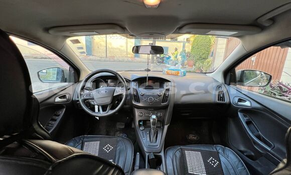 Acheter Occasion Voiture Ford Focus Brun à Dakar, Dakar Acheter Occasion Voiture Ford Focus Brun à Dakar, Dakar