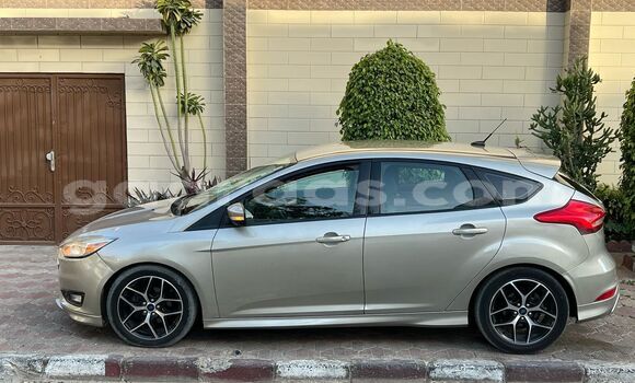 Acheter Occasion Voiture Ford Focus Brun à Dakar, Dakar Acheter Occasion Voiture Ford Focus Brun à Dakar, Dakar