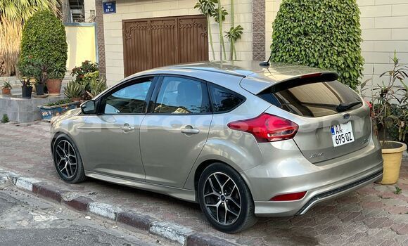 Acheter Occasion Voiture Ford Focus Brun à Dakar, Dakar Acheter Occasion Voiture Ford Focus Brun à Dakar, Dakar