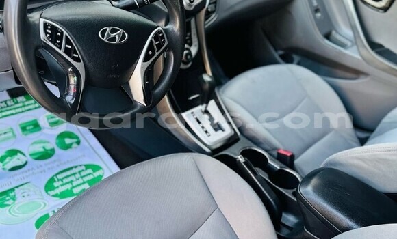 Dieundeu Occasion Hyundai Elantra Black Auto in Dakar in Dakar Dieundeu Occasion Hyundai Elantra Black Auto in Dakar in Dakar