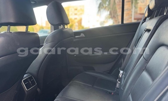 Acheter Occasion Voiture Kia Sportage Blanc à Dakar, Dakar Acheter Occasion Voiture Kia Sportage Blanc à Dakar, Dakar