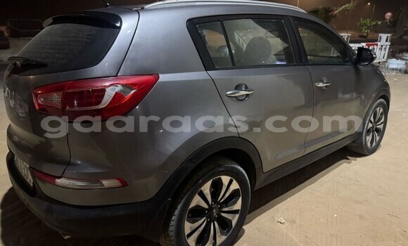 Buy Used Kia Sportage Silver Car in Dakar in Dakar Buy Used Kia Sportage Silver Car in Dakar in Dakar