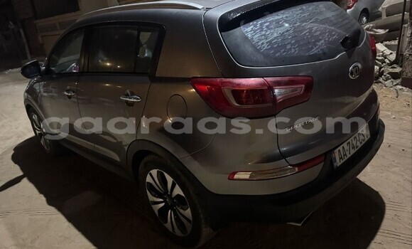 Buy Used Kia Sportage Silver Car in Dakar in Dakar Buy Used Kia Sportage Silver Car in Dakar in Dakar