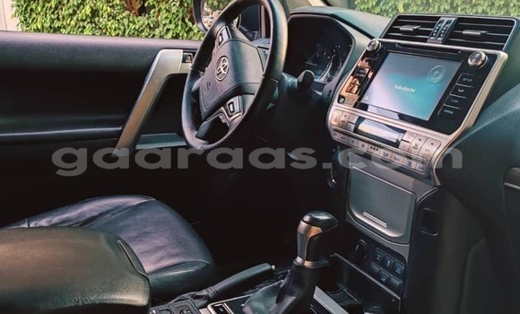 Acheter Occasion Voiture Toyota Land Cruiser Noir à Dakar, Dakar Acheter Occasion Voiture Toyota Land Cruiser Noir à Dakar, Dakar