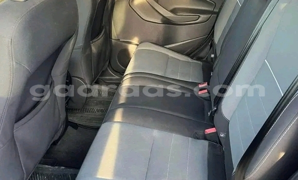 Acheter Occasion Voiture Ford Escape Blanc à Dakar, Dakar Acheter Occasion Voiture Ford Escape Blanc à Dakar, Dakar