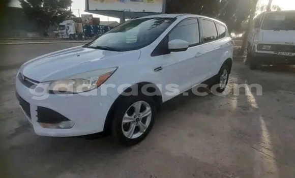 Acheter Occasion Voiture Ford Escape Blanc à Dakar, Dakar Acheter Occasion Voiture Ford Escape Blanc à Dakar, Dakar