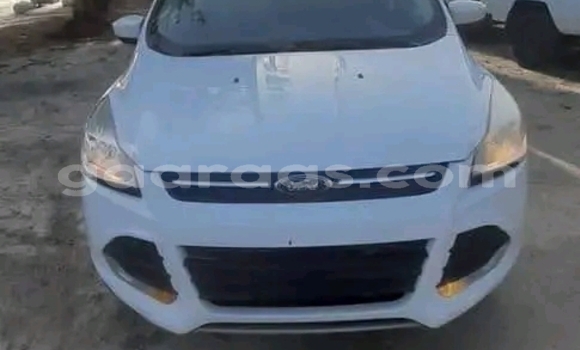 Acheter Occasion Voiture Ford Escape Blanc à Dakar, Dakar Acheter Occasion Voiture Ford Escape Blanc à Dakar, Dakar