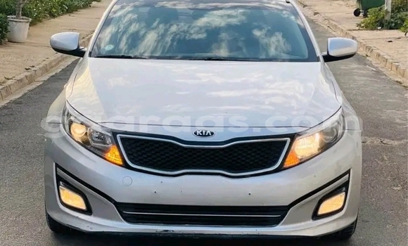 Acheter Occasion Voiture Kia K5 Blanc à Dakar, Dakar Acheter Occasion Voiture Kia K5 Blanc à Dakar, Dakar