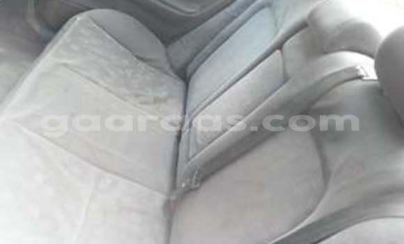 Dieundeu Occasion Toyota Avensis Silver Auto in Dakar in Dakar Dieundeu Occasion Toyota Avensis Silver Auto in Dakar in Dakar