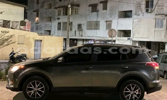 Acheter Occasion Voiture Toyota RAV4 Autre à Dakar, Dakar Acheter Occasion Voiture Toyota RAV4 Autre à Dakar, Dakar