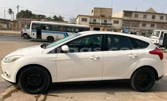 Acheter Occasion Voiture Ford Focus Blanc à Dakar, Dakar Acheter Occasion Voiture Ford Focus Blanc à Dakar, Dakar