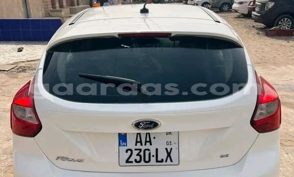 Acheter Occasion Voiture Ford Focus Blanc à Dakar, Dakar Acheter Occasion Voiture Ford Focus Blanc à Dakar, Dakar