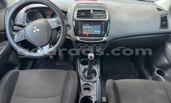 Dieundeu Occasion Mitsubishi ASX Silver Auto in Dakar in Dakar Dieundeu Occasion Mitsubishi ASX Silver Auto in Dakar in Dakar