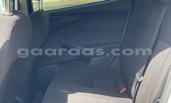 Dieundeu Occasion Ford Focus White Auto in Dakar in Dakar Dieundeu Occasion Ford Focus White Auto in Dakar in Dakar