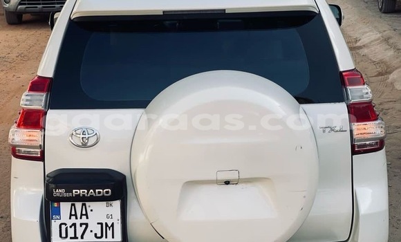 Dieundeu Occasion Toyota Prado White Auto in Dakar in Dakar Dieundeu Occasion Toyota Prado White Auto in Dakar in Dakar