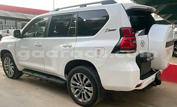 Acheter Occasion Voiture Toyota Prado Blanc à Dakar, Dakar Acheter Occasion Voiture Toyota Prado Blanc à Dakar, Dakar