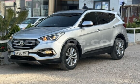 Acheter Occasion Voiture Hyundai Santa Fe Gris à Dakar, Dakar Acheter Occasion Voiture Hyundai Santa Fe Gris à Dakar, Dakar