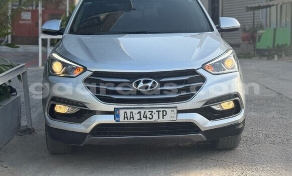 Acheter Occasion Voiture Hyundai Santa Fe Gris à Dakar, Dakar Acheter Occasion Voiture Hyundai Santa Fe Gris à Dakar, Dakar