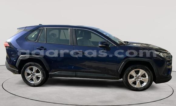 Dieundeu Occasion Toyota Rav 4 Bleu de nuit Auto in Dakar in Dakar Dieundeu Occasion Toyota Rav 4 Bleu de nuit Auto in Dakar in Dakar