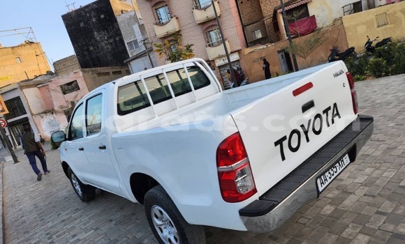 Acheter Occasion Voiture Toyota Hilux Blanc à Dakar, Dakar Acheter Occasion Voiture Toyota Hilux Blanc à Dakar, Dakar