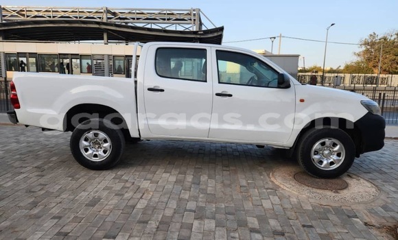 Acheter Occasion Voiture Toyota Hilux Blanc à Dakar, Dakar Acheter Occasion Voiture Toyota Hilux Blanc à Dakar, Dakar