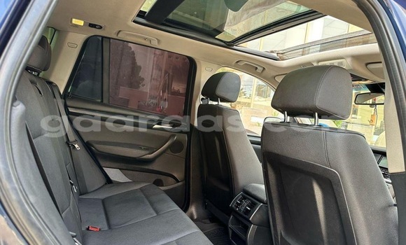 Dieundeu Occasion BMW X3 Blue Auto in Dakar in Dakar Dieundeu Occasion BMW X3 Blue Auto in Dakar in Dakar