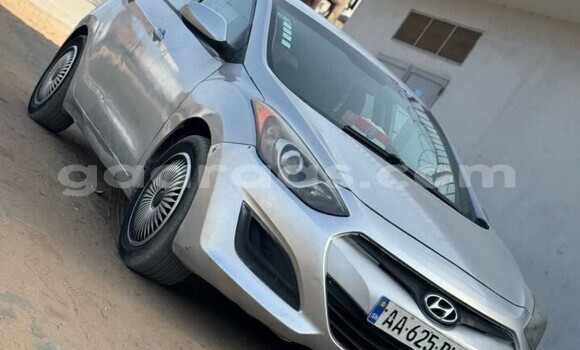 Buy Used Hyundai Elantra Silver Car in Dakar in Dakar Buy Used Hyundai Elantra Silver Car in Dakar in Dakar