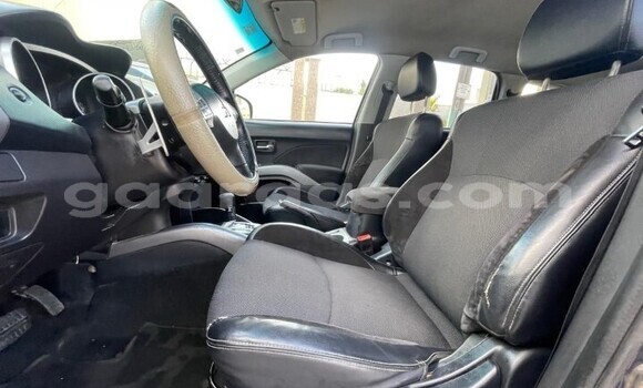 Acheter Occasion Voiture Mitsubishi Outlander Autre à Dakar, Dakar Acheter Occasion Voiture Mitsubishi Outlander Autre à Dakar, Dakar