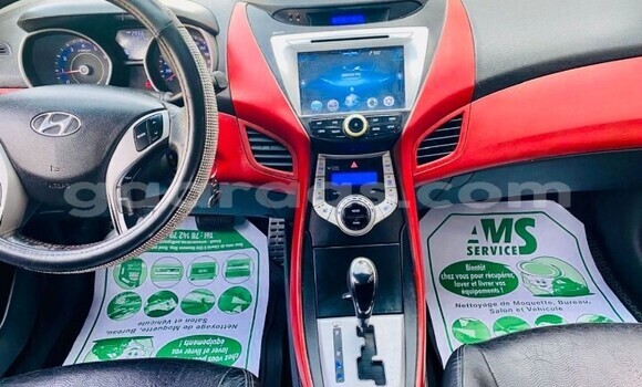 Acheter Occasion Voiture Hyundai Avante Blanc à Dakar, Dakar Acheter Occasion Voiture Hyundai Avante Blanc à Dakar, Dakar