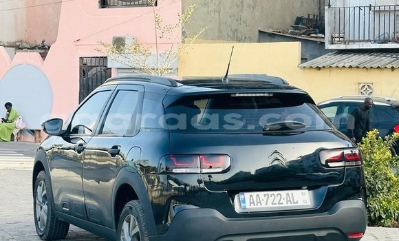 Acheter Occasion Voiture Citroen C4 cactus Bleu de nuit à Dakar, Dakar Acheter Occasion Voiture Citroen C4 cactus Bleu de nuit à Dakar, Dakar