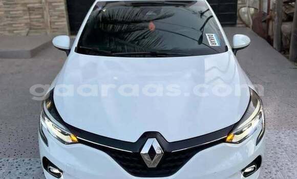 Dieundeu Occasion Renault Clio White Auto in Dakar in Dakar Dieundeu Occasion Renault Clio White Auto in Dakar in Dakar