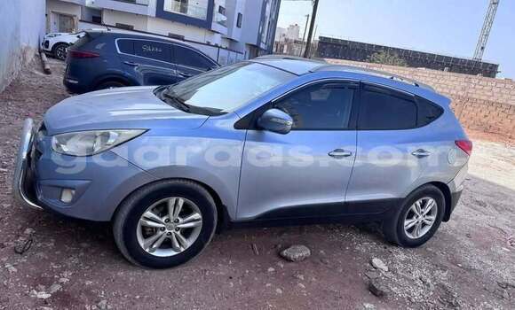 Dieundeu Occasion Hyundai Tucson Blue Auto in Dakar in Dakar Dieundeu Occasion Hyundai Tucson Blue Auto in Dakar in Dakar