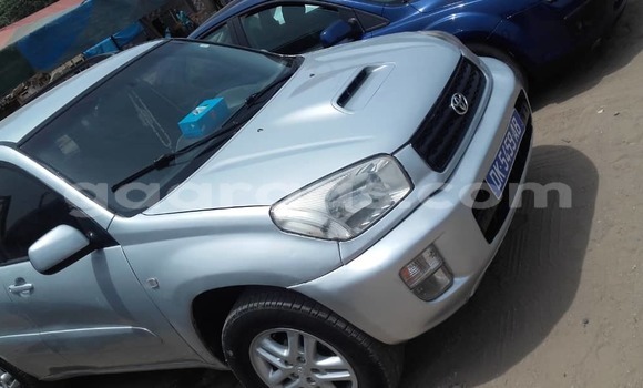 Buy Used Toyota RAV4 Silver Car in Dakar in Dakar Buy Used Toyota RAV4 Silver Car in Dakar in Dakar