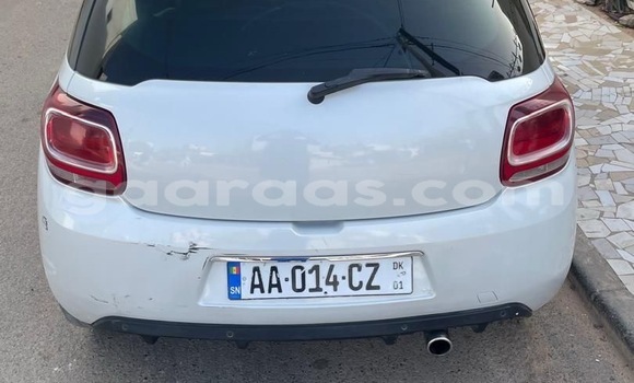 Acheter Occasion Voiture Citroen DS3 Blanc à Dakar, Dakar Acheter Occasion Voiture Citroen DS3 Blanc à Dakar, Dakar